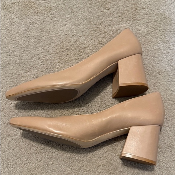 27 EDIT Naturalizer Classic Beige Heels - Picture 8 of 11